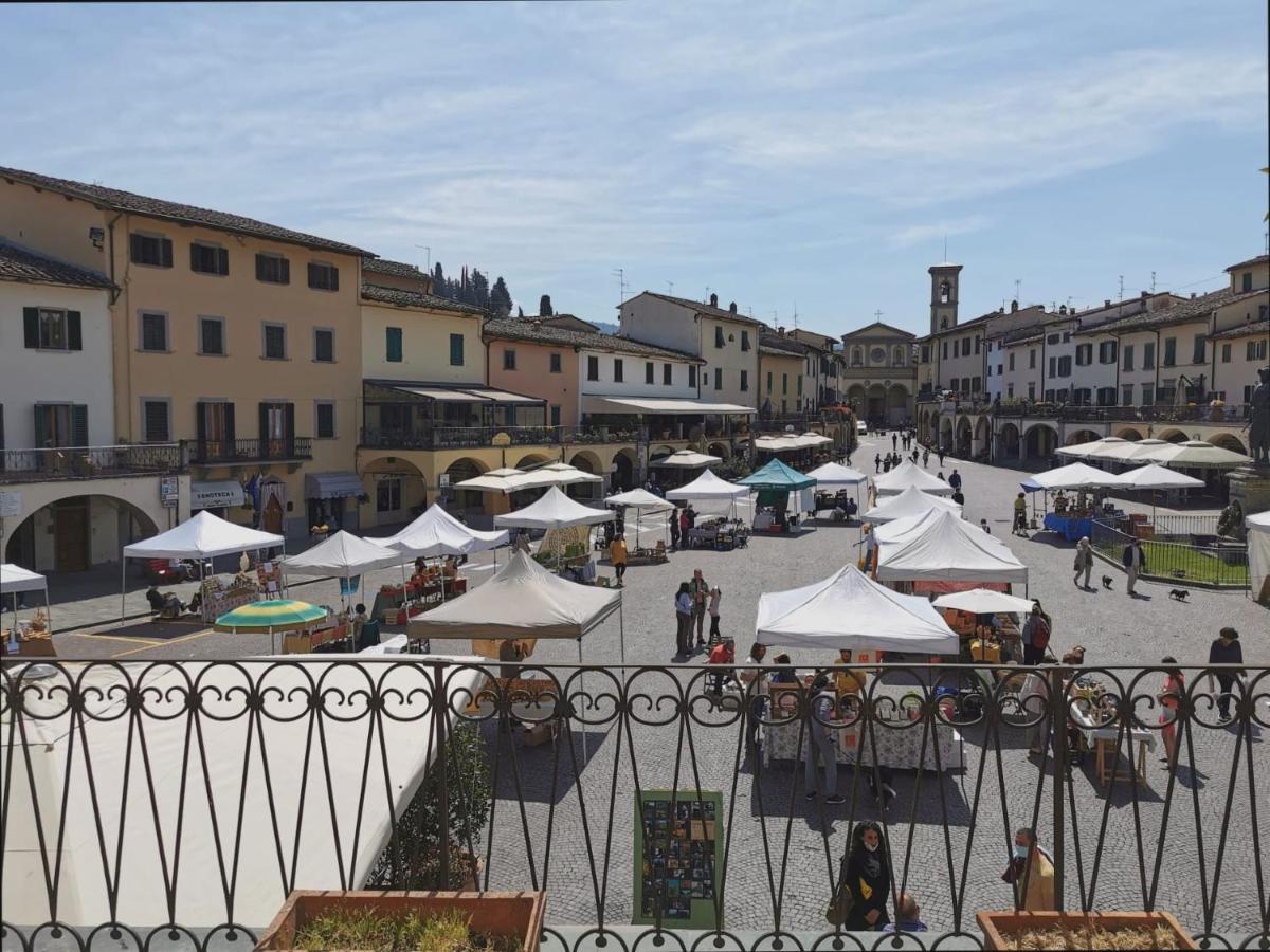 Casa Remo - Dolce Soggiorno Nella Piazza Di Greve Greve in Chianti Luaran gambar